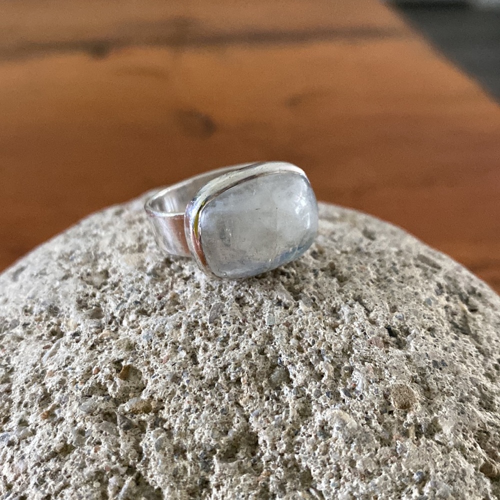 Sterling silver moonstone ring
